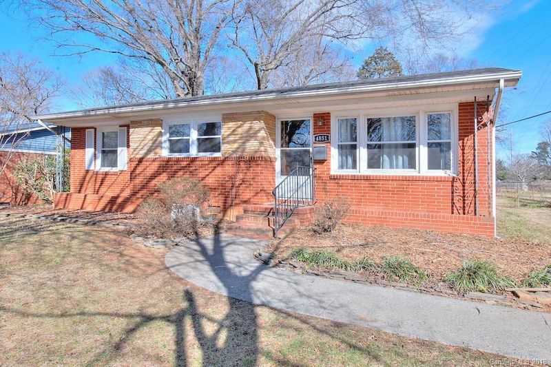 4851 Amity Pl, Charlotte, NC 28212