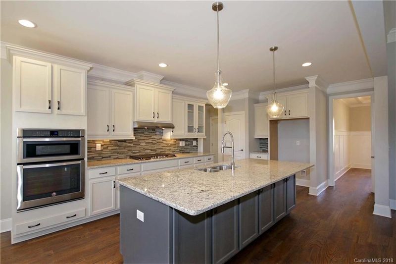 7883 Oak Haven Ln, Stanley, NC 28164