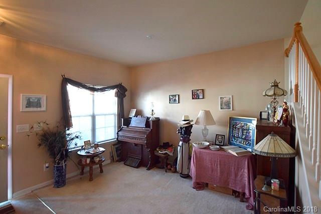 633 Fountain Ct, Fort Mill, SC 29715