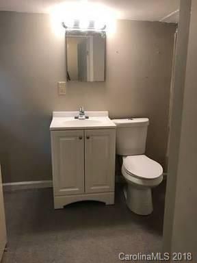 1806 W Davidson Ave, Gastonia, NC 28052