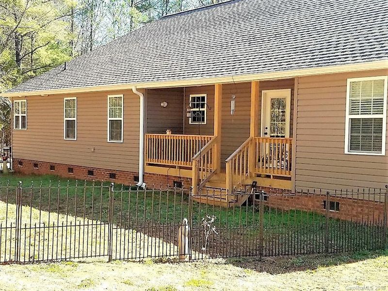 622 E Old Limestone Rd, York, SC 29745