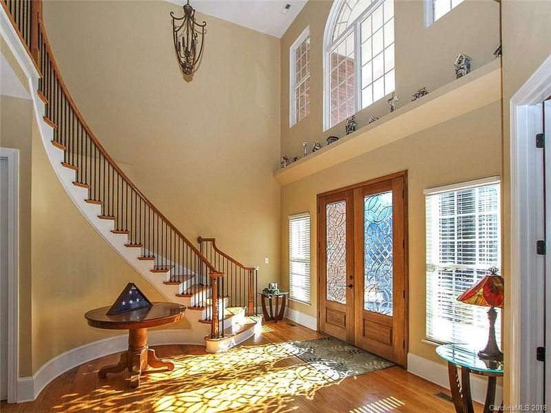 225 Shoreline Loop, Mooresville, NC 28117