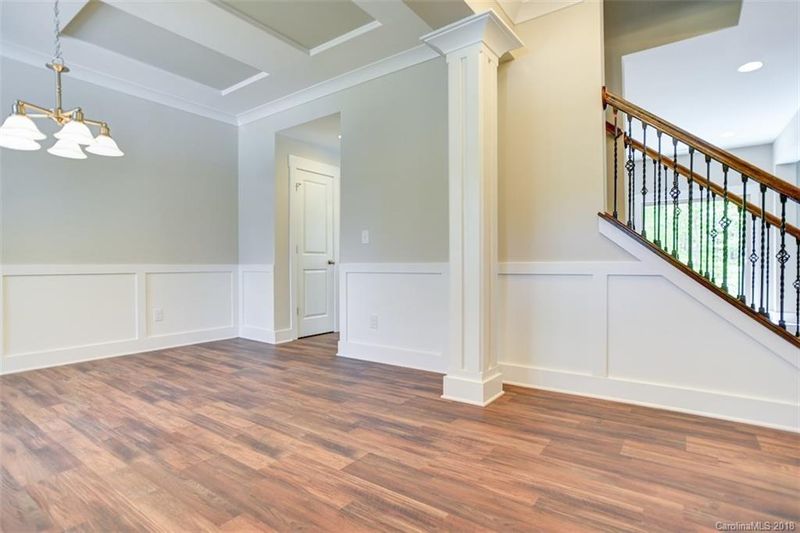 10112 Michael Crossing Dr, Charlotte, NC 28213