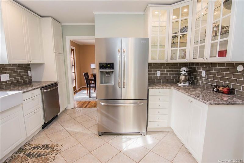 5030 Baylor Dr, Charlotte, NC 28210