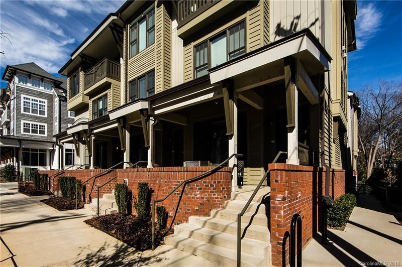 317 E Tremont Ave #303, Charlotte, NC 28203