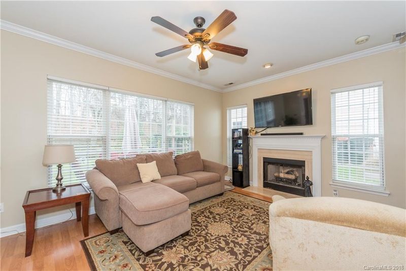 2828 Huckleberry Hill Dr, Fort Mill, SC 29715