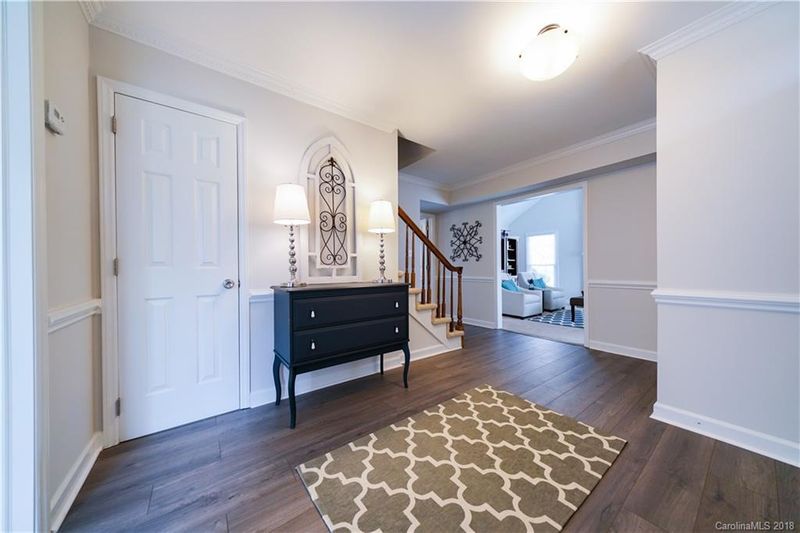 5010 Virginian Ln, Charlotte, NC 28226