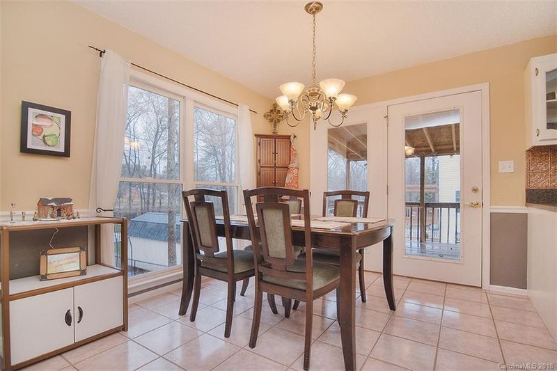 248 Antelope Dr, Mount Holly, NC 28120