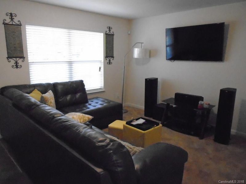 901 Cassidy Dr, Gastonia, NC 28054