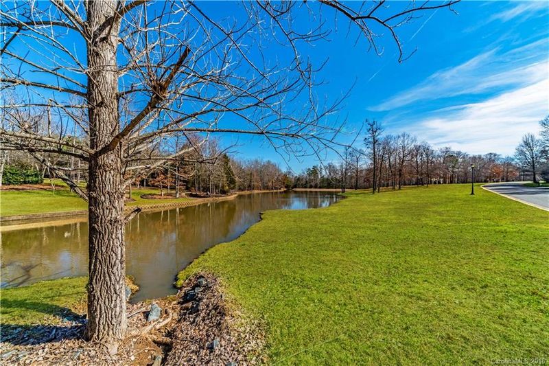 1907 Iverson Ln, Marvin, NC 28173