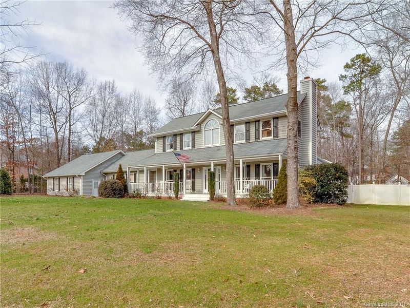 1193 Carole Ct, Weddington, NC 28104