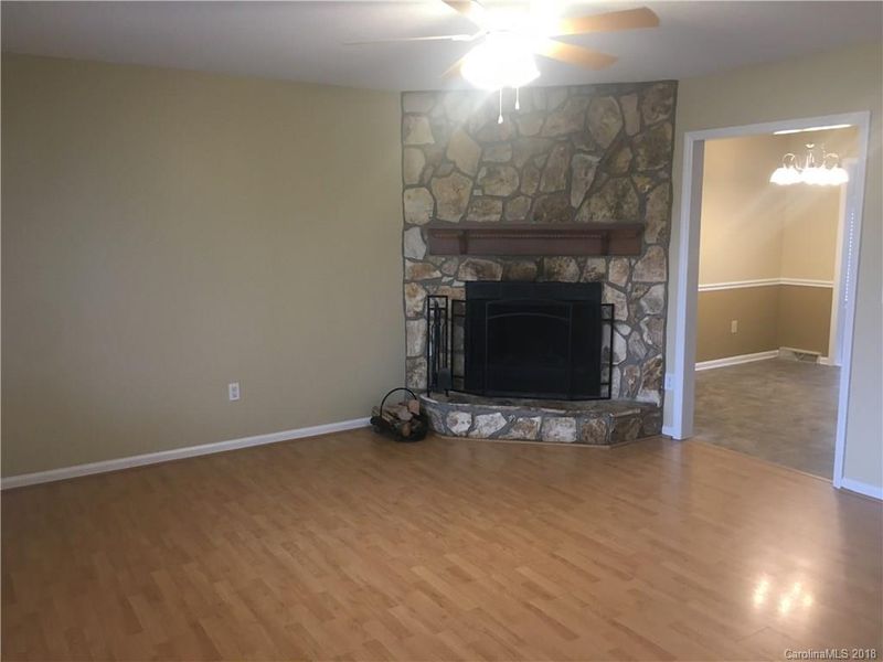 3367 Farm Lake Dr, Concord, NC 28027