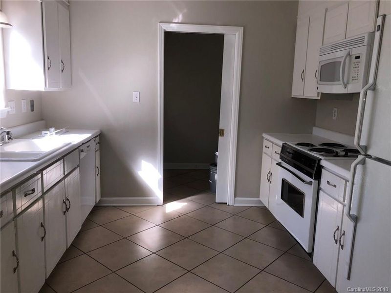 21239 Pine Ridge Dr, Cornelius, NC 28031