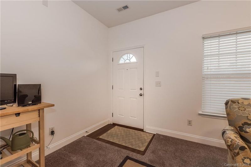 12457 Mcgrath Dr, Charlotte, NC 28269