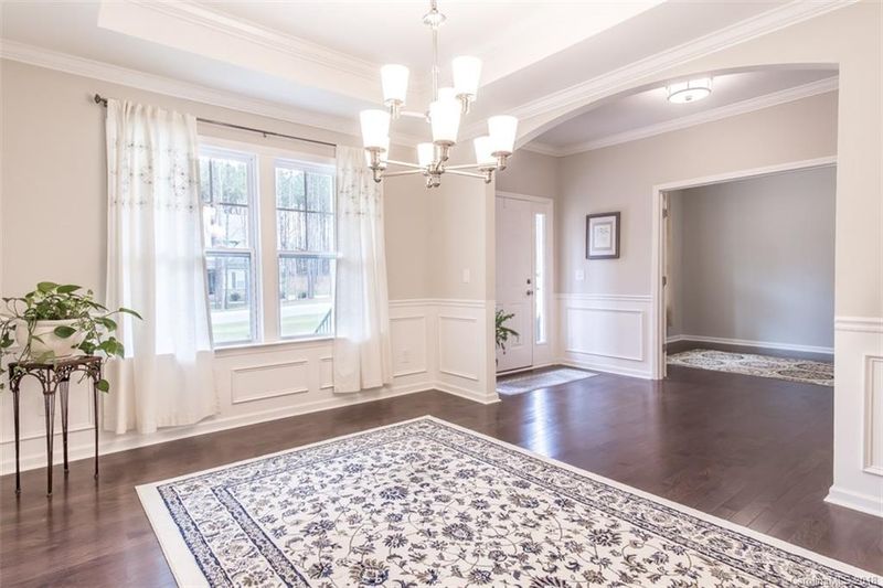 1513 Springfield Dr, Waxhaw, NC 28173