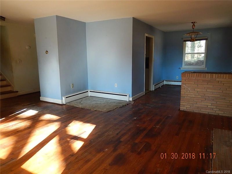 5357 Ruth Dr, Charlotte, NC 28215