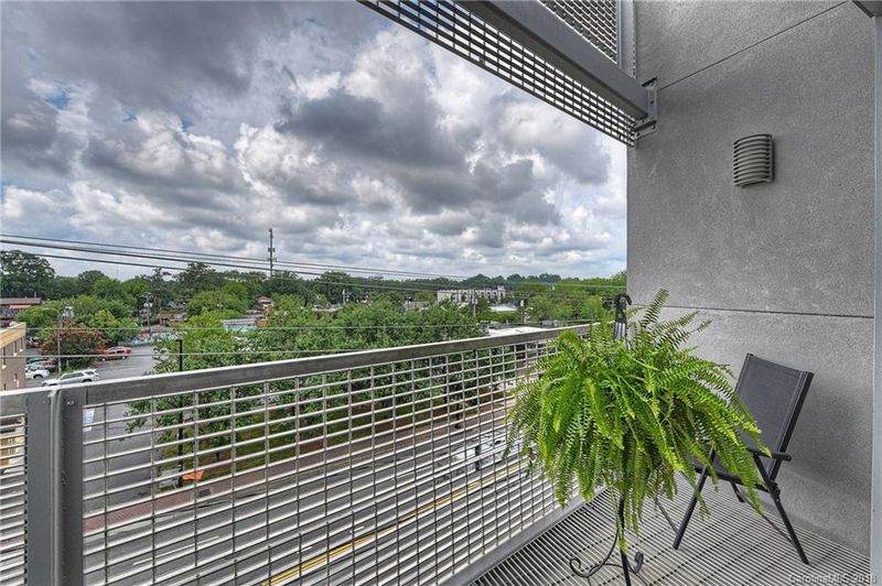 1611 Central Ave #405, Charlotte, NC 28205