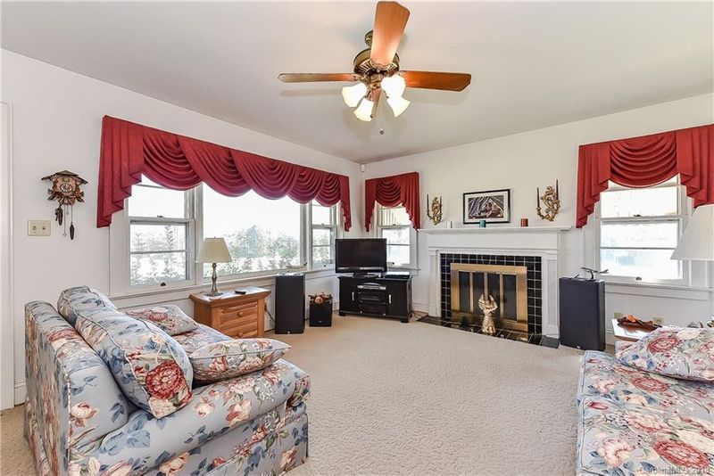 4131 County Home Rd, Conover, NC 28613