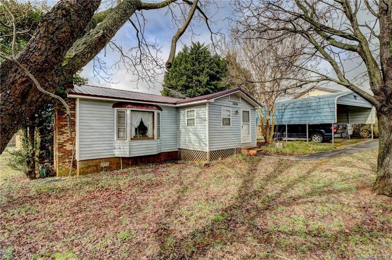 2626 Lee Bess Rd, Cherryville, NC 28021