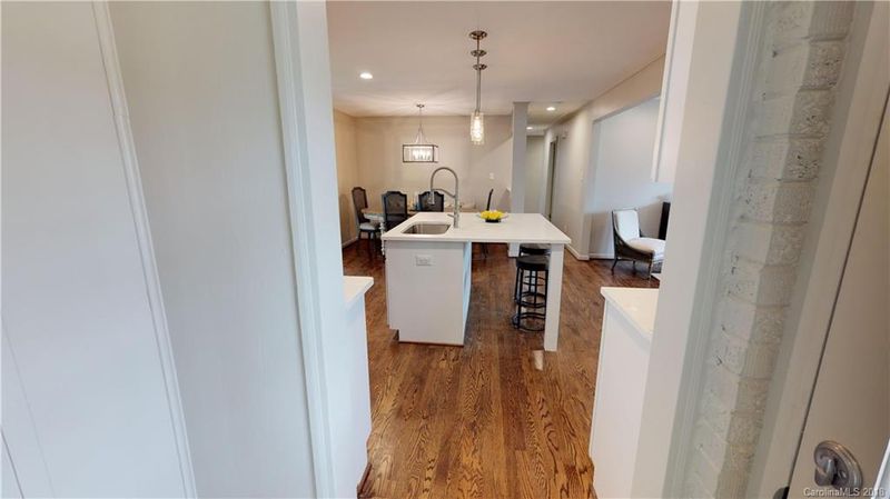 4931 Vincent Ln, Charlotte, NC 28210