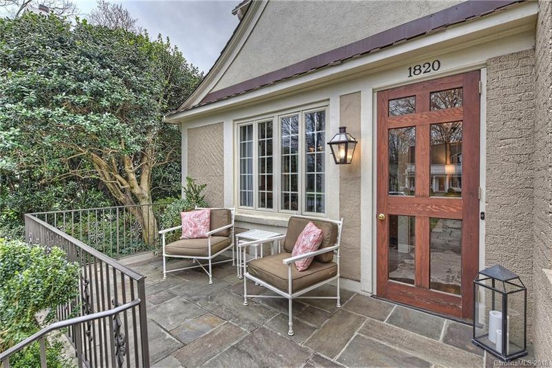 1820 Beverly Dr, Charlotte, NC 28207