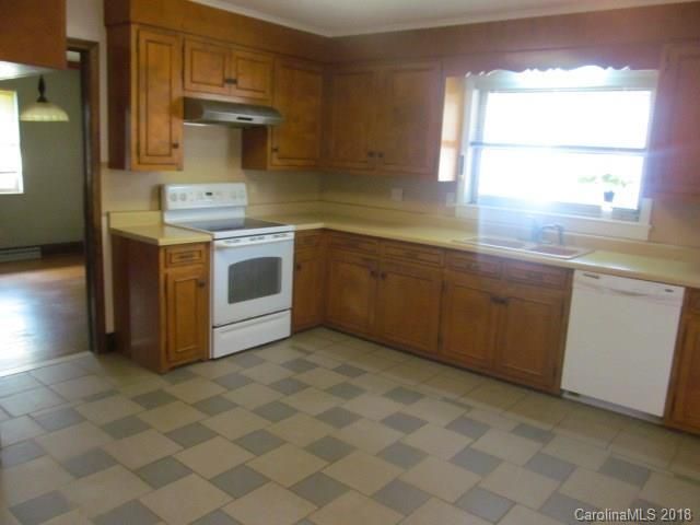 313 Pink St, Cherryville, NC 28021