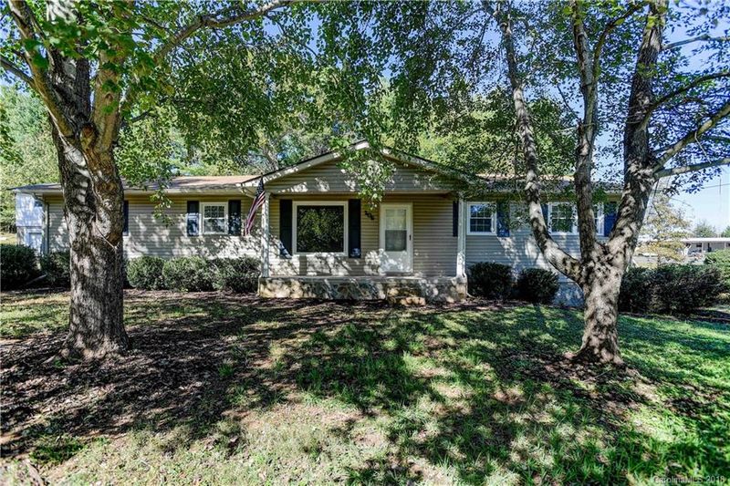 106 Gains Ln #1, Statesville, NC 28677