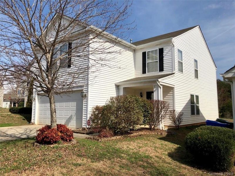 4552 Stone Mountain Dr, Gastonia, NC 28054