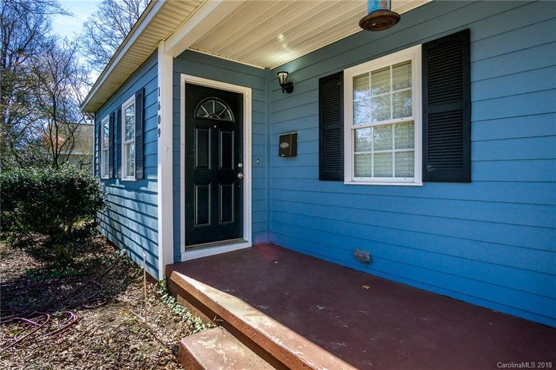 1609 Sumter Ave, Charlotte, NC 28208