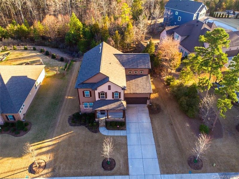 14328 Murfield Ct, Charlotte, NC 28278