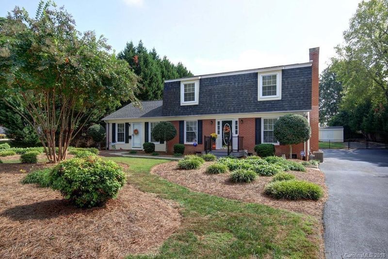 516 Kansas St, Kannapolis, NC 28083