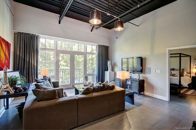 3920 Sharon Rd #209, Charlotte, NC 28211