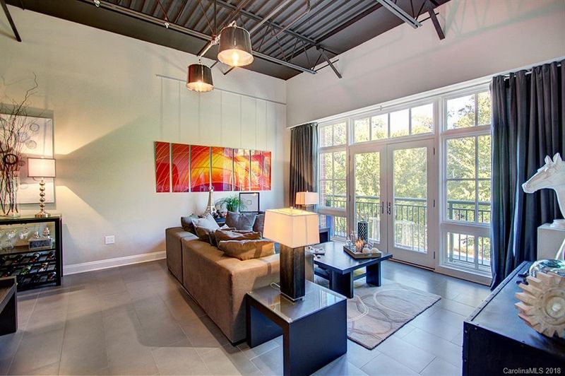 3920 Sharon Rd #209, Charlotte, NC 28211