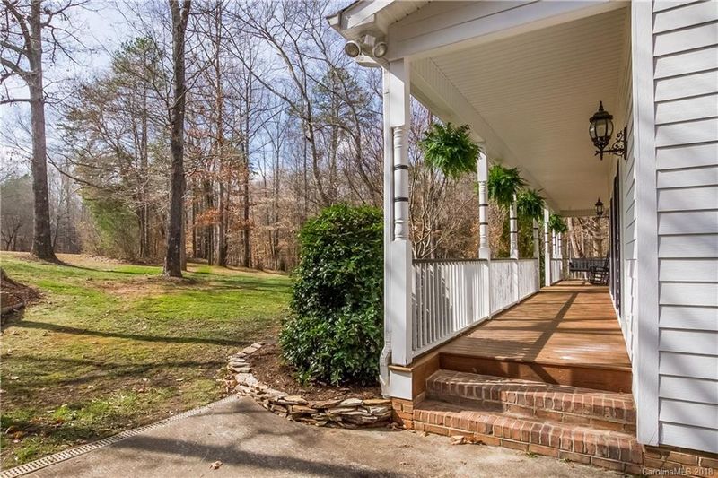 1776 Apple Tree Ln, Fort Mill, SC 29715