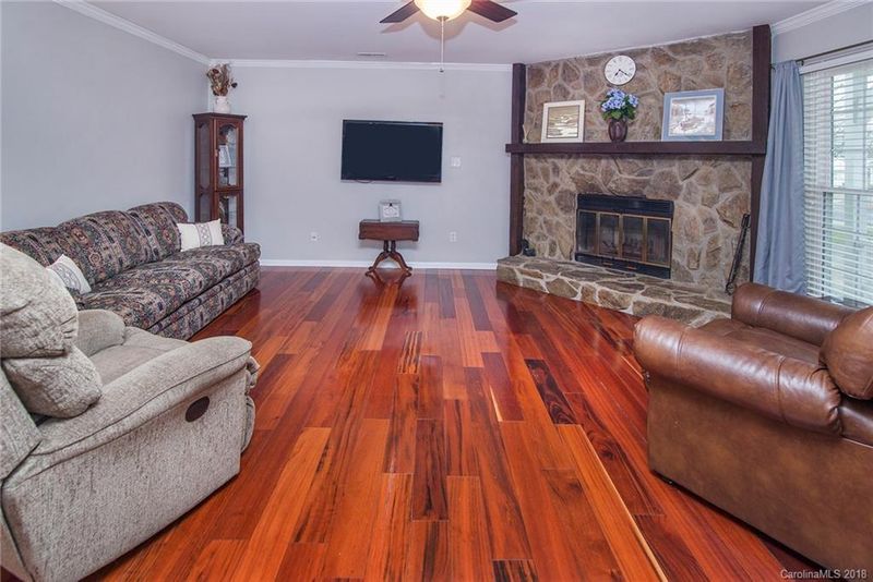 8515 Carmel Rd, Charlotte, NC 28226