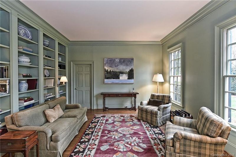 1912 Harris Rd, Charlotte, NC 28211