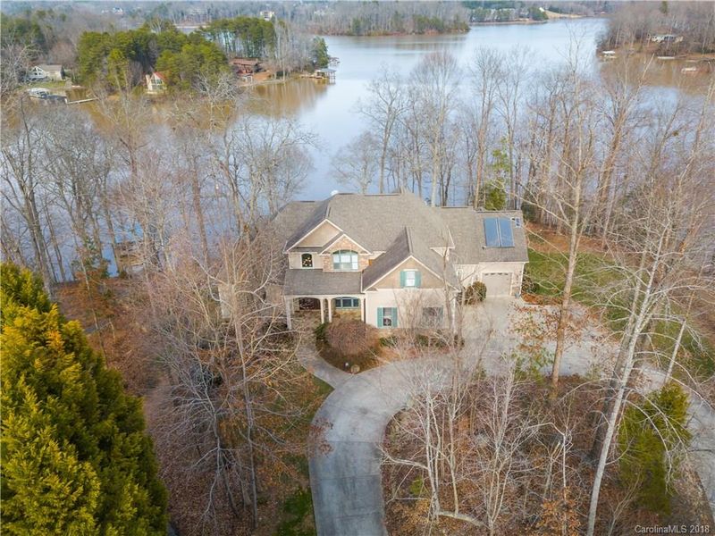 1382 Langdon Rd, Sherrills Ford, NC 28673