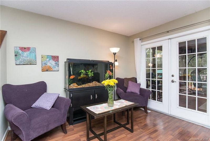 1647 Willowbrook Dr, Fort Mill, SC 29708