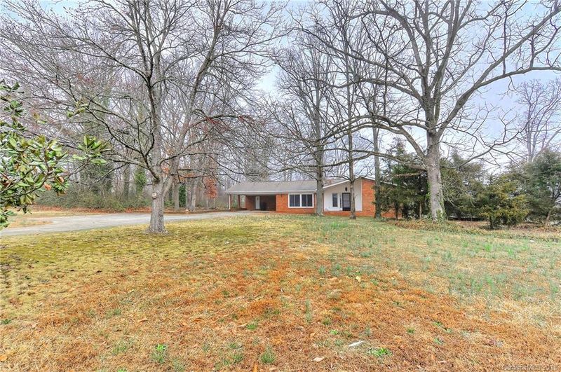 2212 Ridge Rd, Monroe, NC 28110