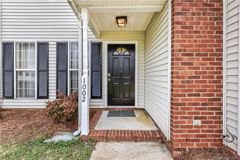 1002 Ridgefield Cir, Indian Trail, NC 28079