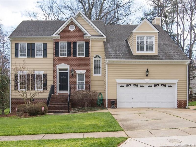 4901 Chestnut Knoll Ln, Charlotte, NC 28269