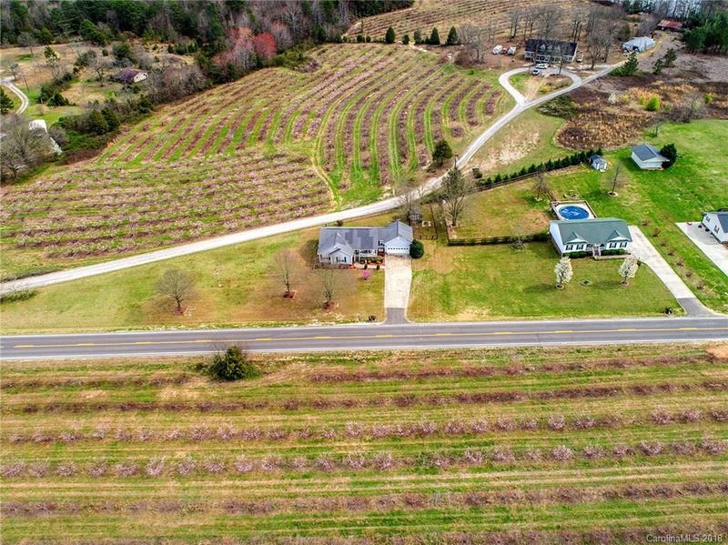 490 Owens Rd, Clover, SC 29710