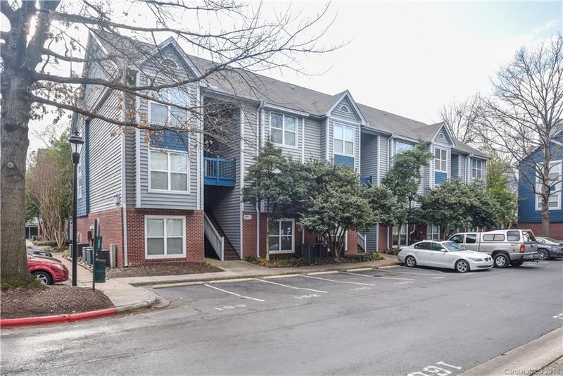 525 Graham St N #3D, Charlotte, NC 28202