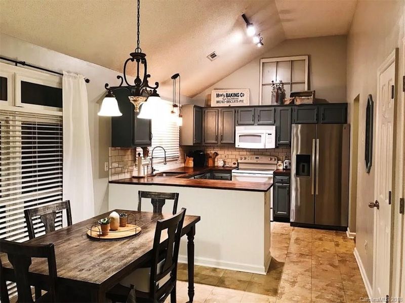 156 Edgewater Dr, Concord, NC 28027