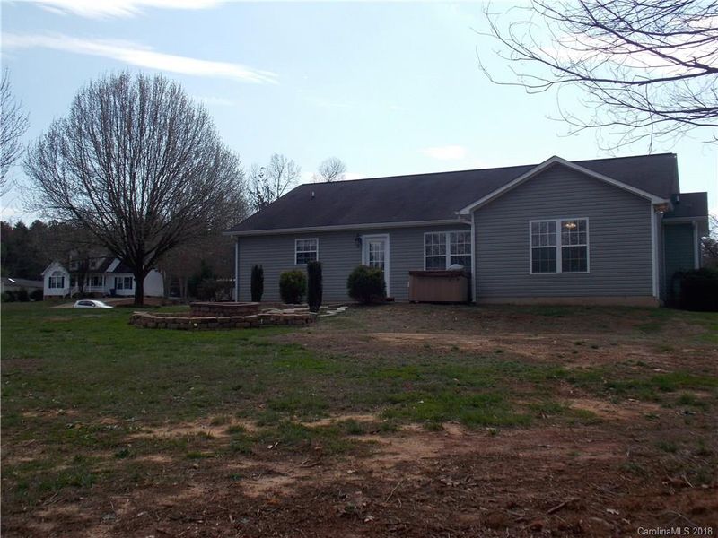 119 E Panther Creek Rd #7, Troutman, NC 28166