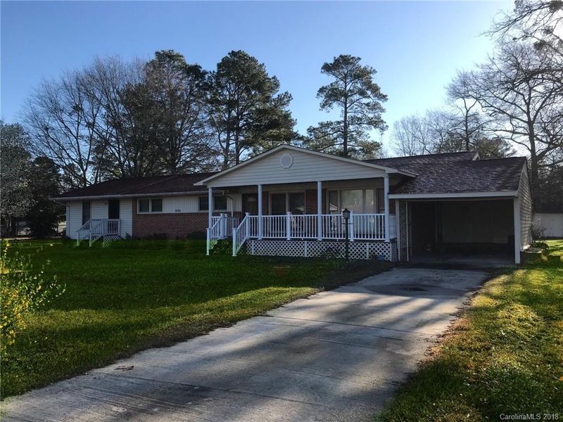 882 Baxley Pond Rd, Kershaw, SC 29067