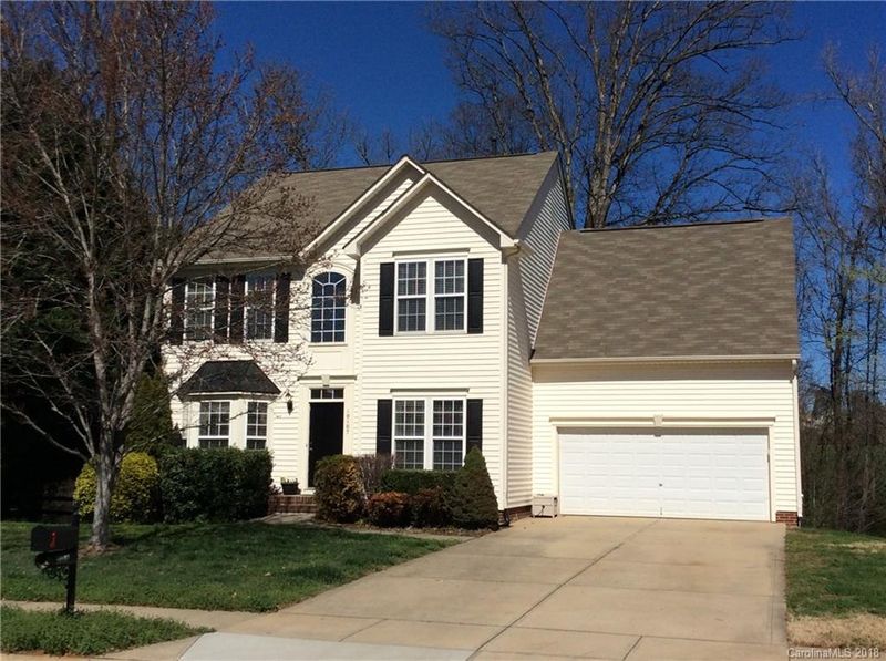 10107 Spring Park Dr, Charlotte, NC 28269