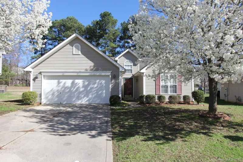 566 Chase Brook Dr #2, Rock Hill, SC 29732