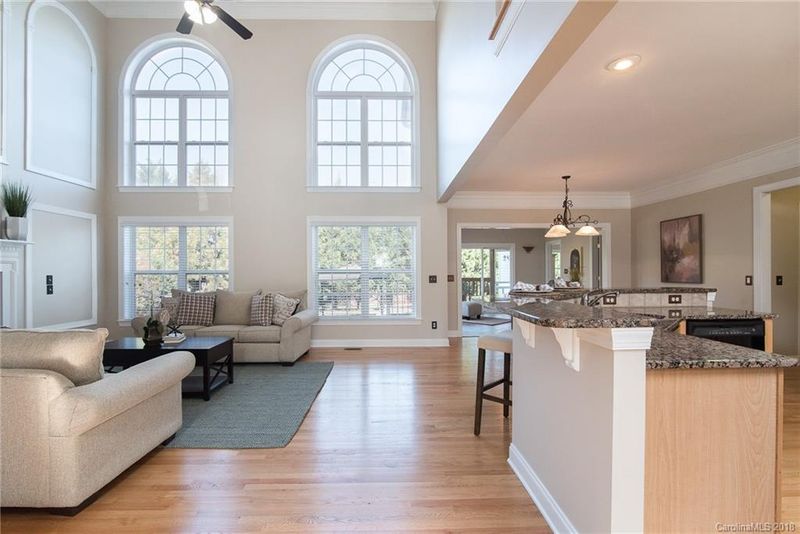 617 Georgetown Dr, Concord, NC 28027