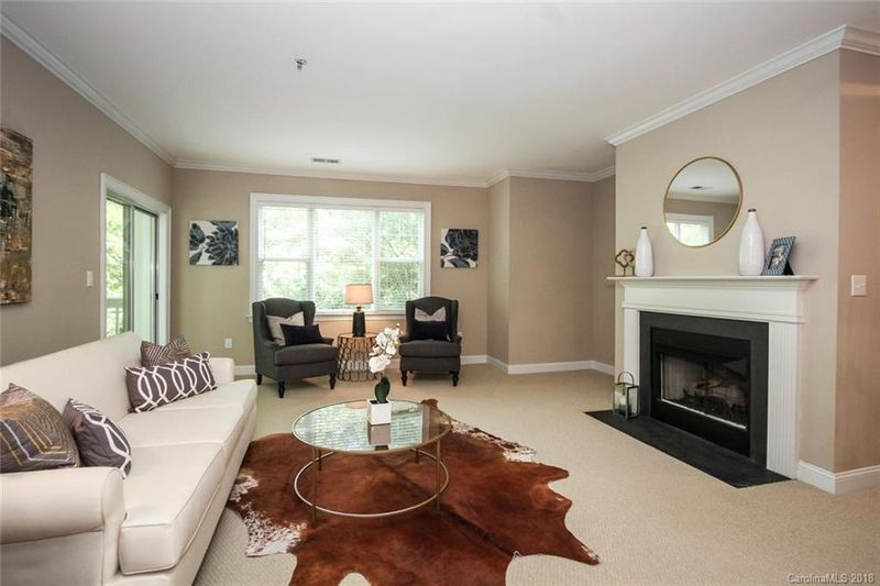5609 Fairview Rd #6, Charlotte, NC 28209